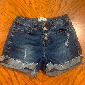 Junior’s Mudd FlxStretch jean shorts